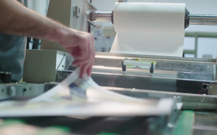 مزایای استفاده از روکش لمینت در چاپ چیست؟