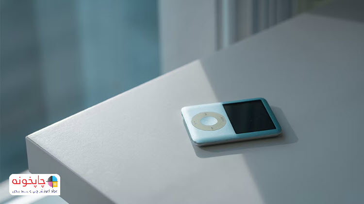 6. iPod: محتوای شما، هر کجا (2001)